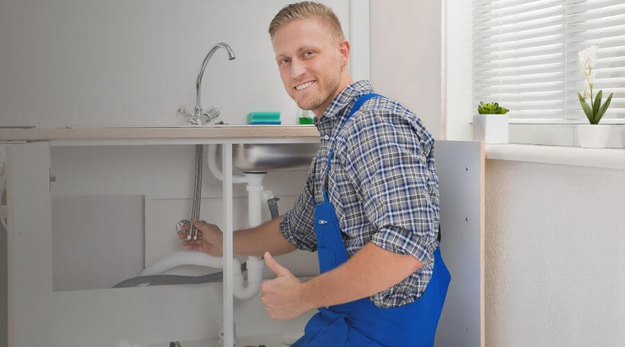 Professional sink repair in Buckner, IL